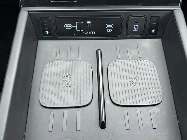 Used 2024 Hyundai Santa Fe Calligraphy image 17