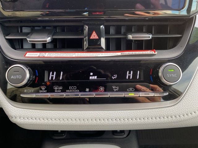 Certified 2025 Toyota Corolla XSE image 10