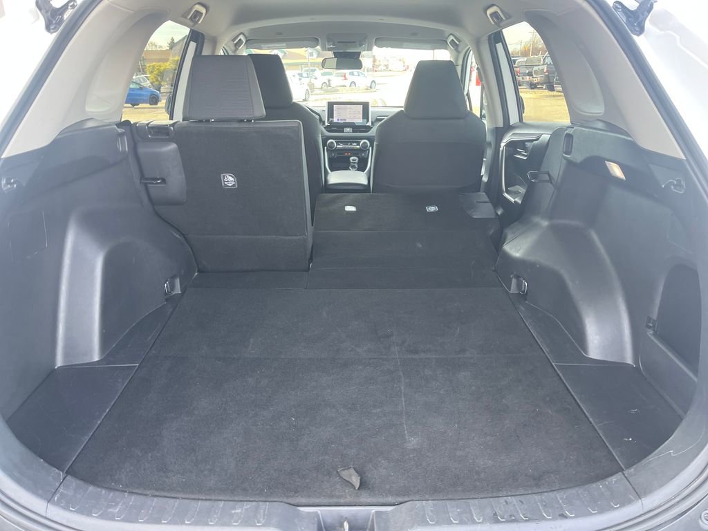 Certified 2024 Toyota RAV4 LE image 25