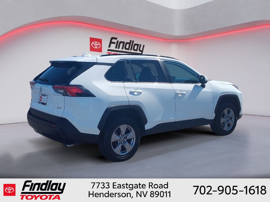 Used 2021 Toyota RAV4 Limited AWD/4WD image 4