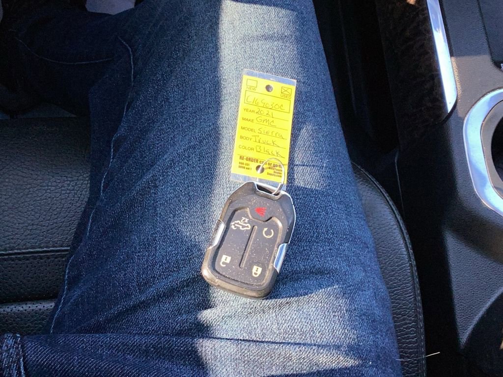 Used 2021 GMC Sierra 1500 Denali w/ Denali Ultimate Package image 29