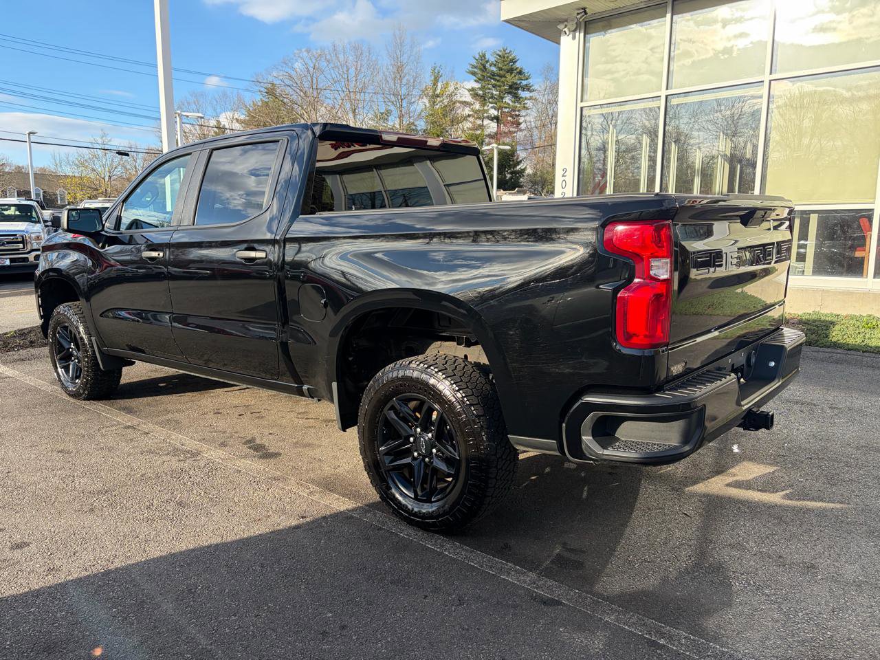 Used 2021 Chevrolet Silverado 1500 Custom Trail Boss AWD/4WD image 11