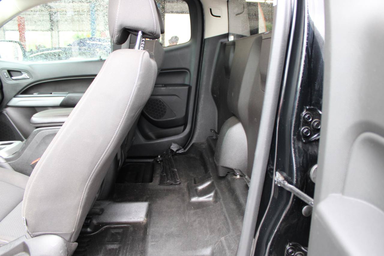 Used 2021 Chevrolet Colorado LT w/ Fleet Safety Package RWD image 38