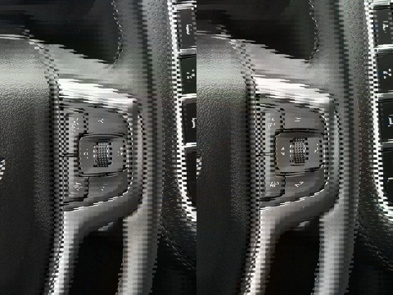 Certified 2023 Chevrolet Suburban Premier image 15