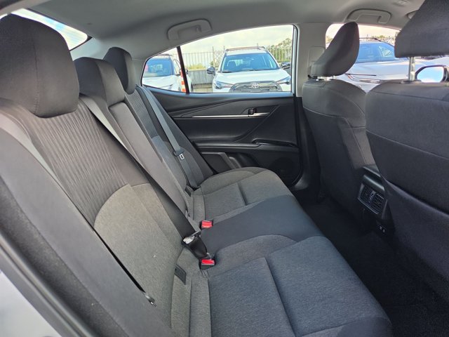 Used 2025 Toyota Camry LE FWD image 18