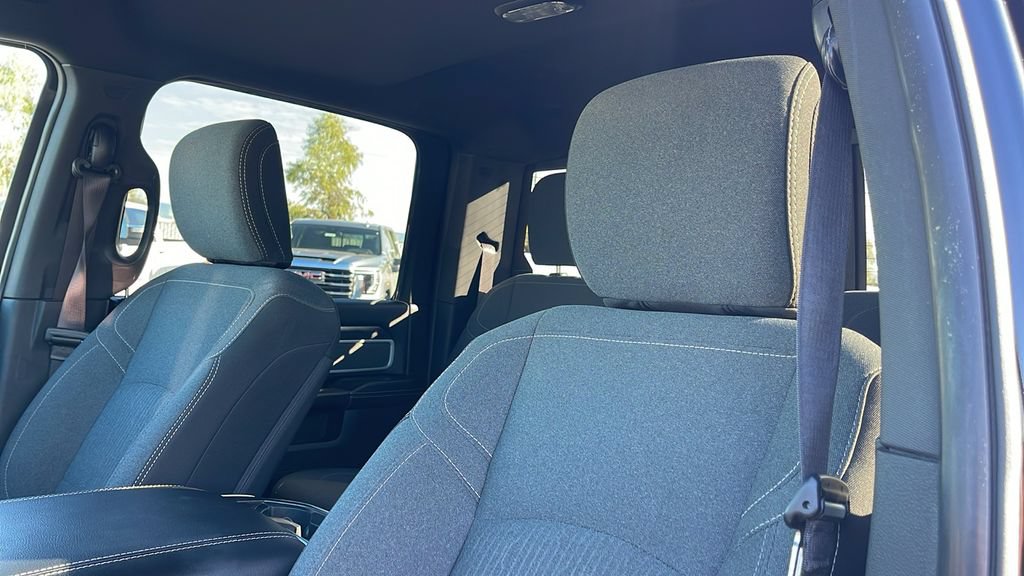 Used 2021 RAM 2500 Big Horn w/ Level 2 Equipment Group AWD/4WD image 13