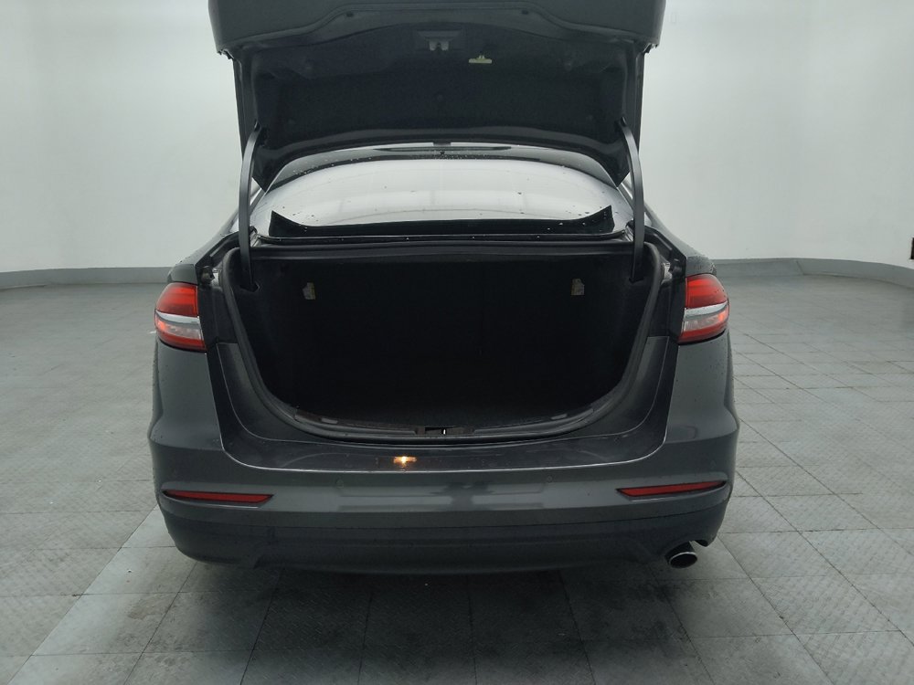 Used 2019 Ford Fusion SE image 29