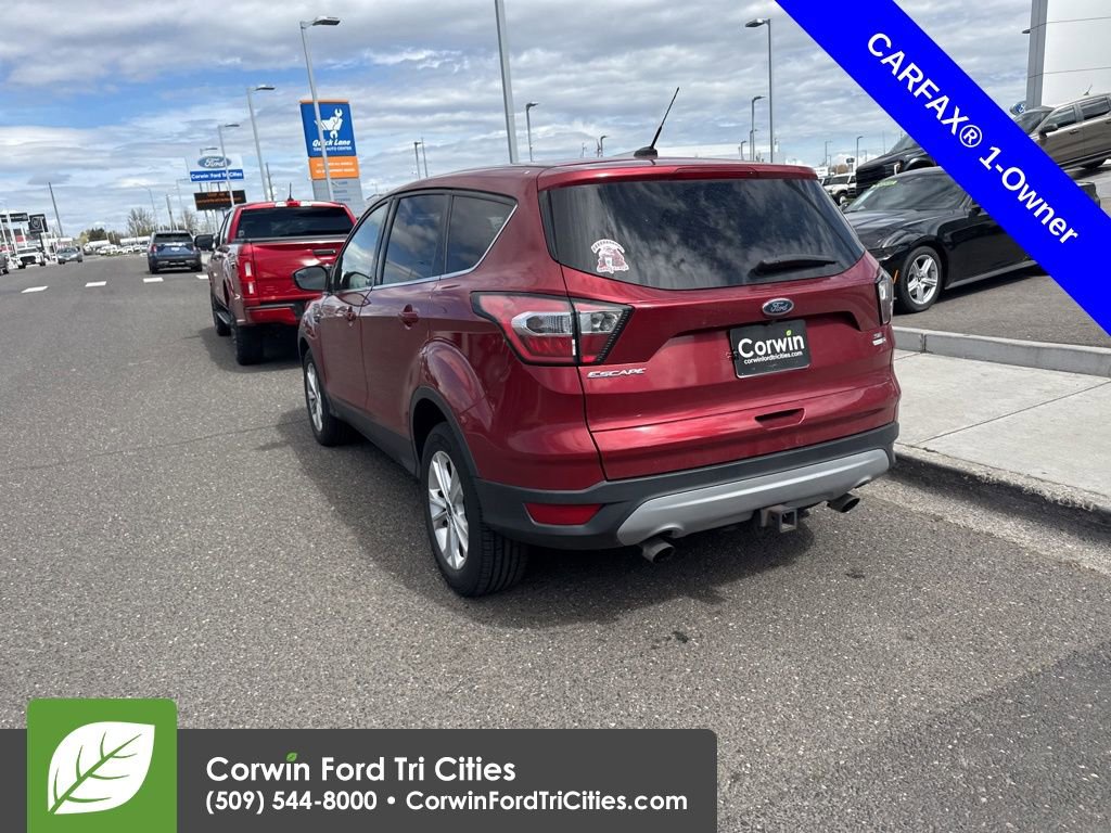 Used 2017 Ford Escape SE image 11