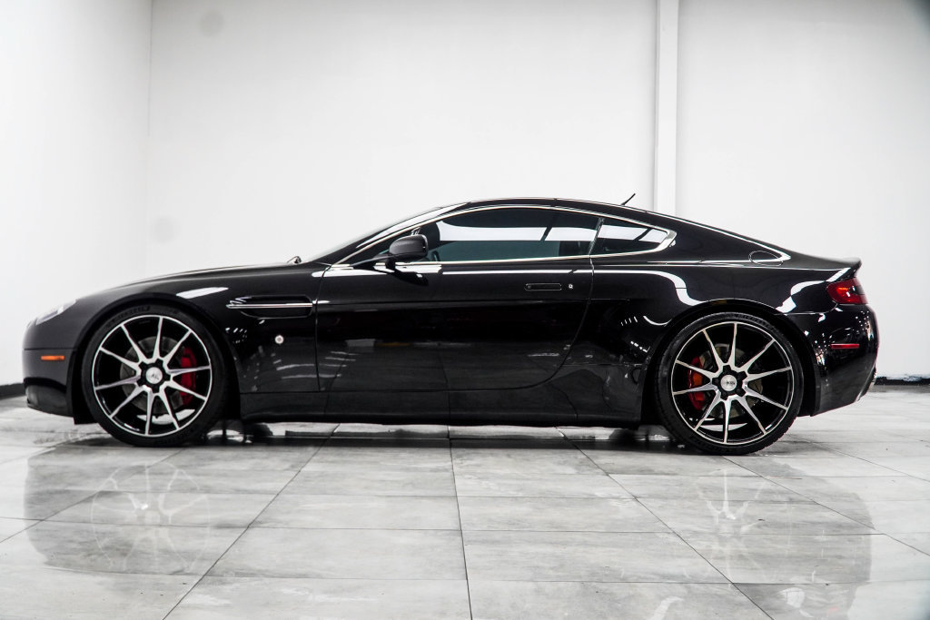Used 2007 Aston Martin V8 Vantage Coupe RWD image 15
