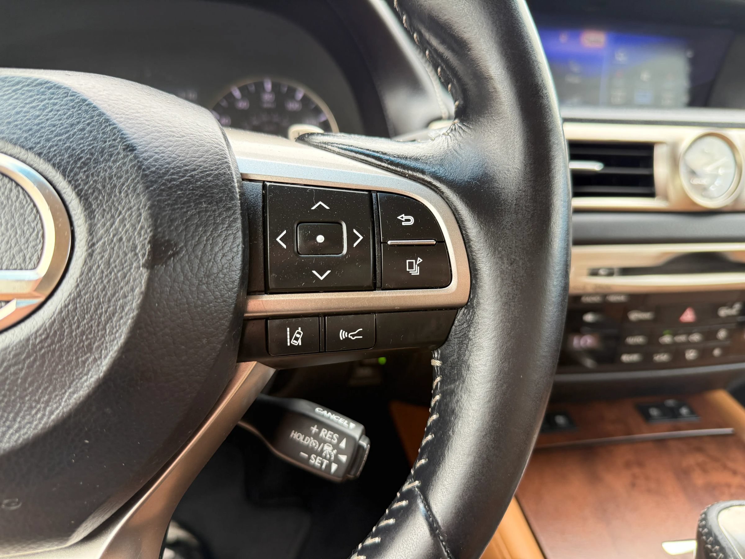 Used 2016 Lexus GS 350 AWD w/ Premium Package image 33
