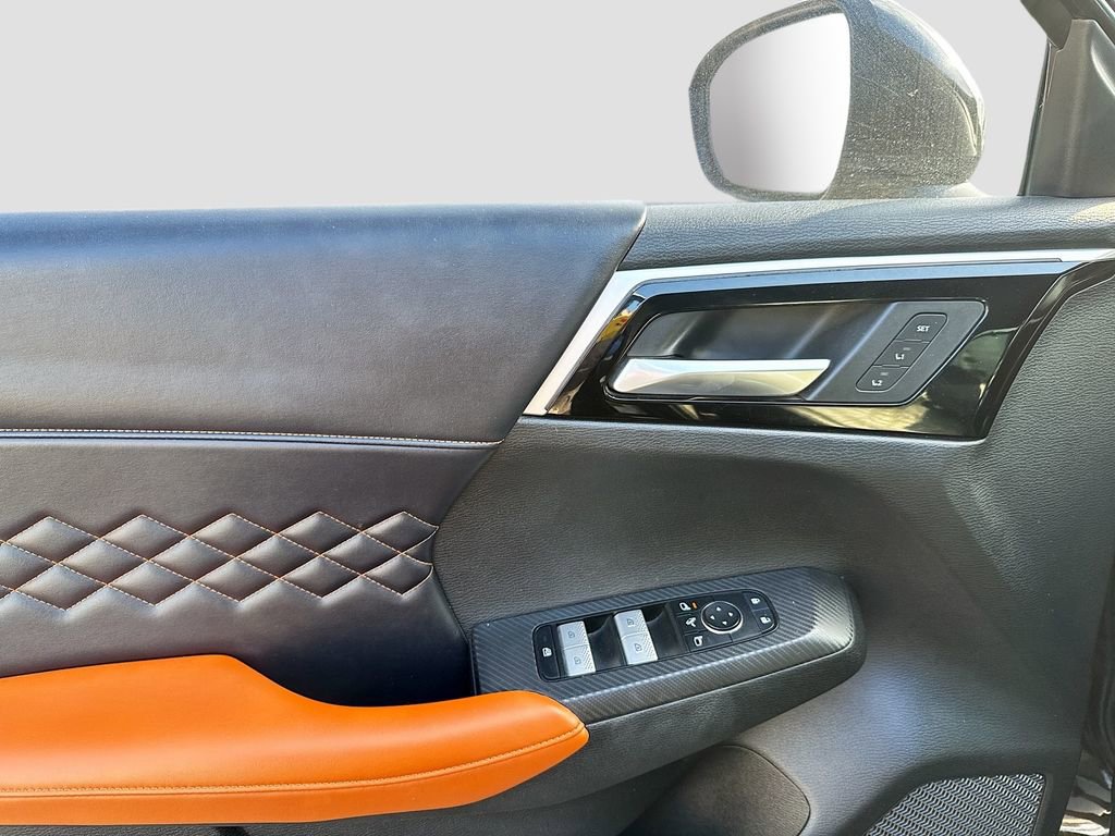 Used 2022 Mitsubishi Outlander SEL image 9