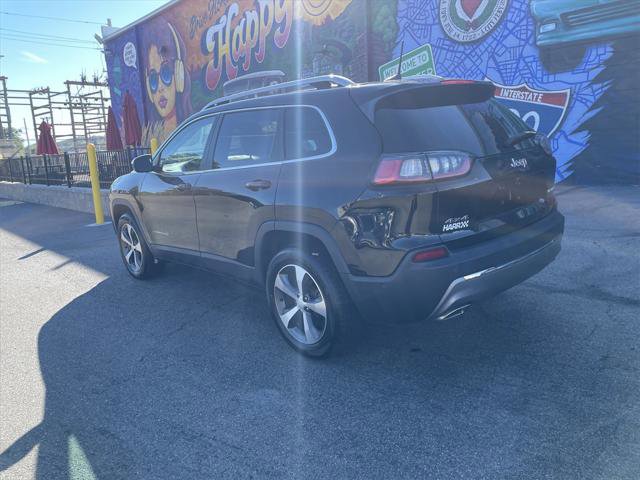 Certified 2021 Jeep Cherokee Limited image 3
