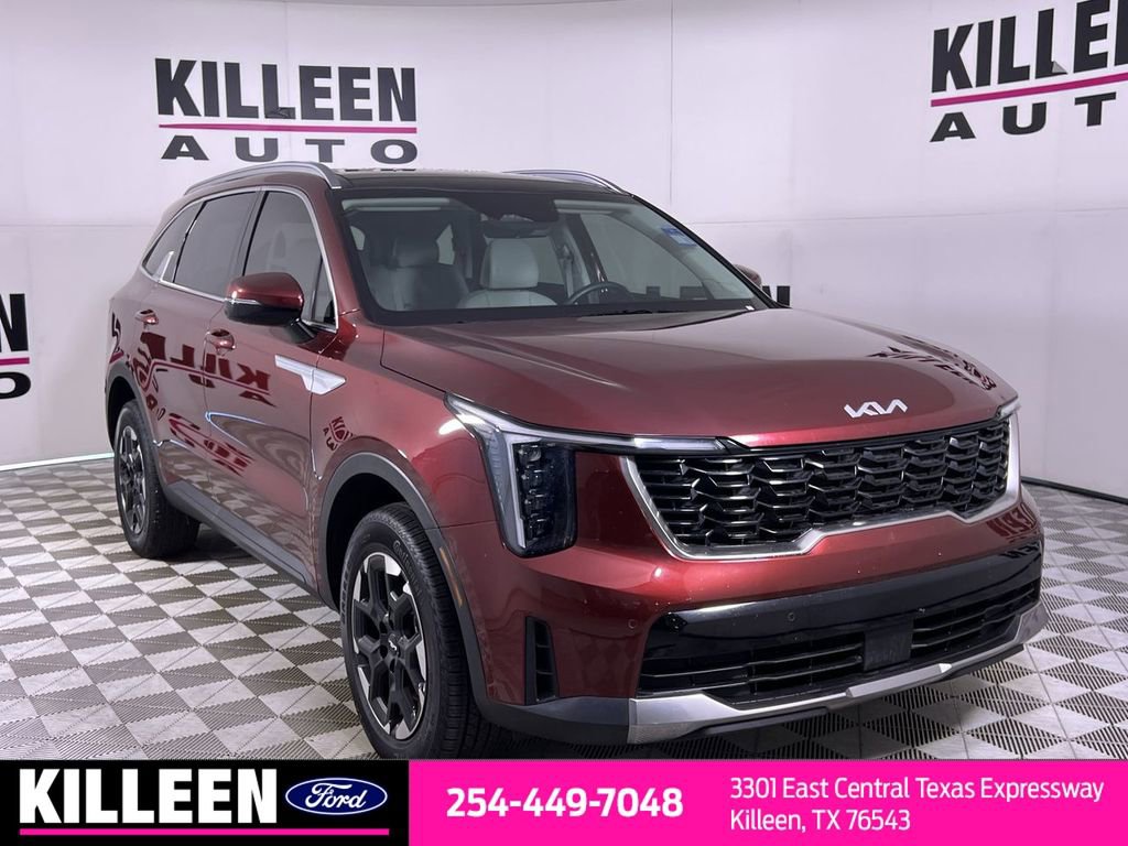 Used 2024 Kia Sorento S w/ Panoramic Sunroof Package image 10