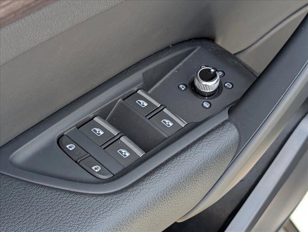 Used 2021 Audi Q5 2.0T Premium w/ Convenience Package AWD/4WD image 12