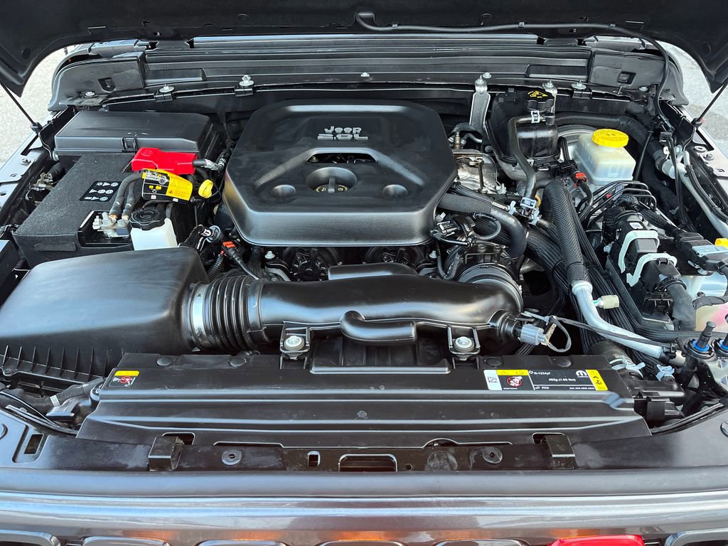 Used 2021 Jeep Wrangler Unlimited Sahara image 22