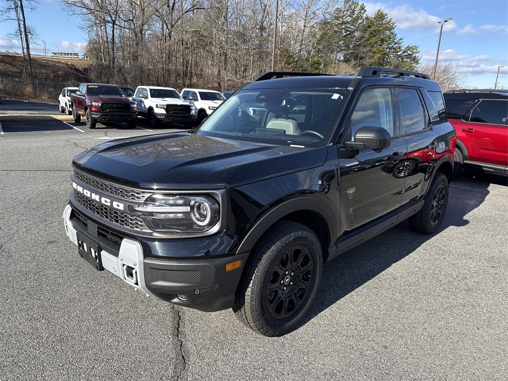 Used 2025 Ford Bronco Sport Badlands image 3