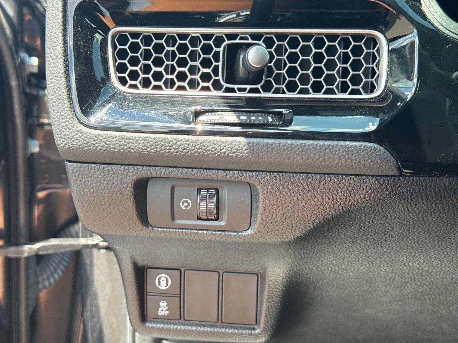 Certified 2024 Honda Civic Sport image 29