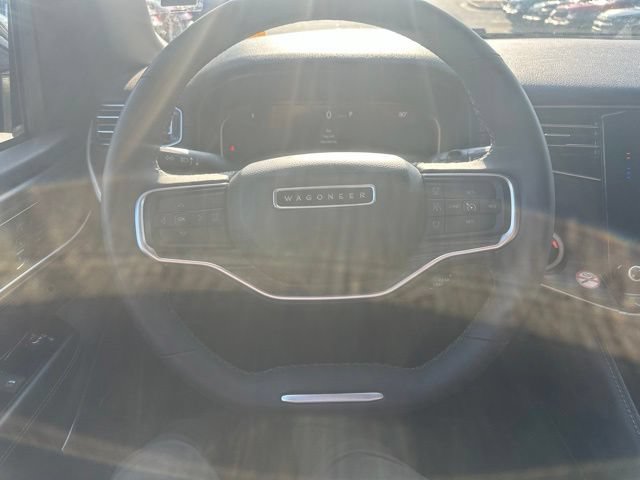 Used 2024 Jeep Wagoneer Series II w/ Flexible Seating Group RWD image 23