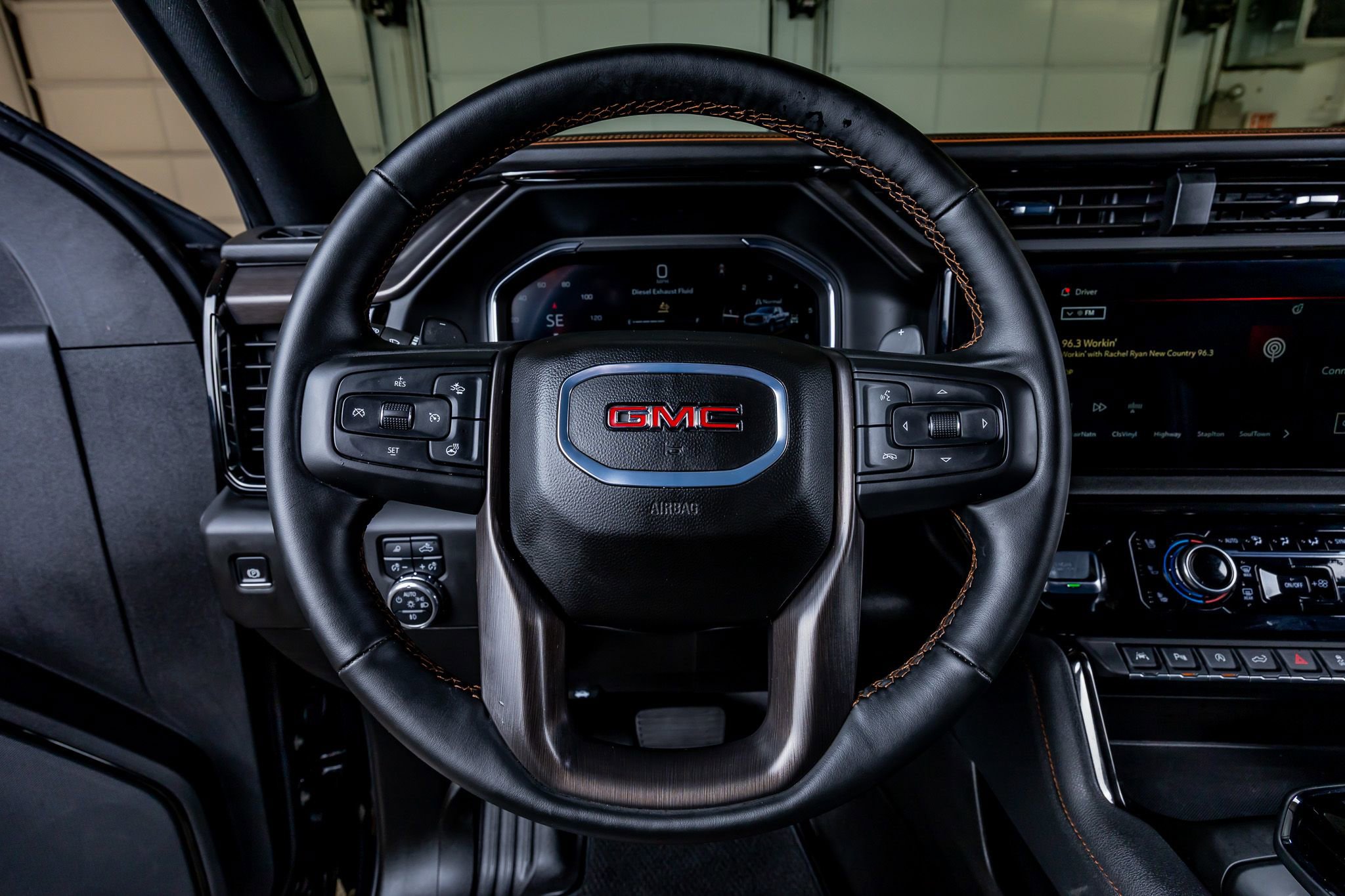 Used 2026 GMC Sierra 1500 AT4 w/ AT4 Premium Package AWD/4WD image 19