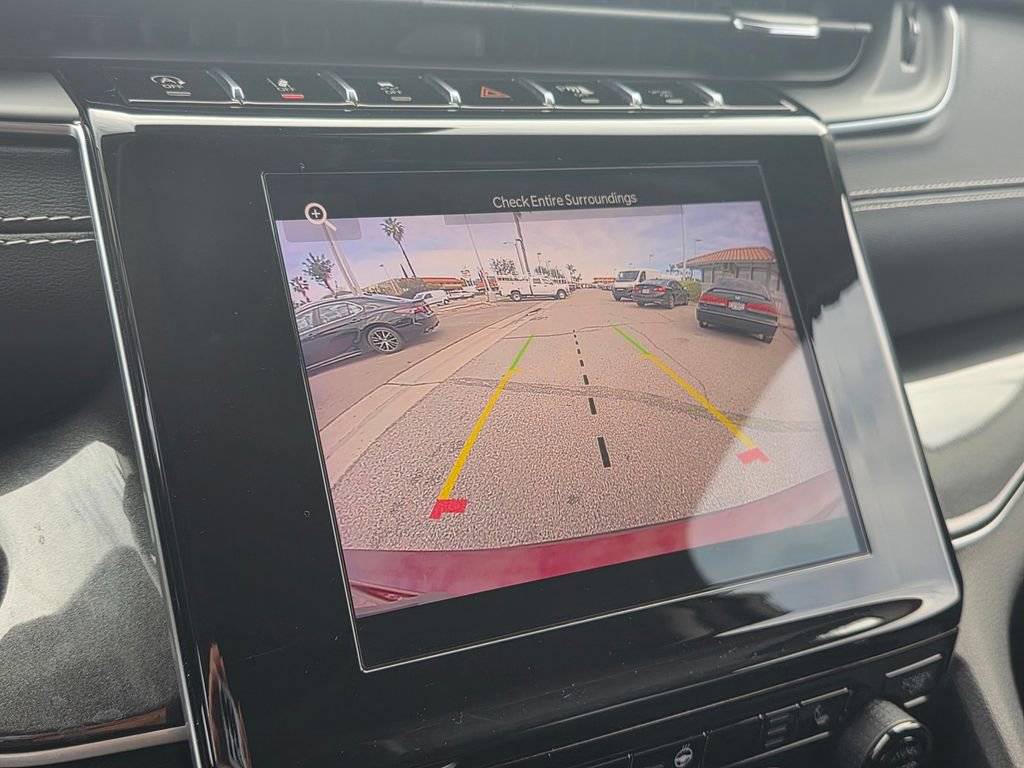 Used 2022 Jeep Grand Cherokee L Laredo w/ Luxury Tech Group I image 29