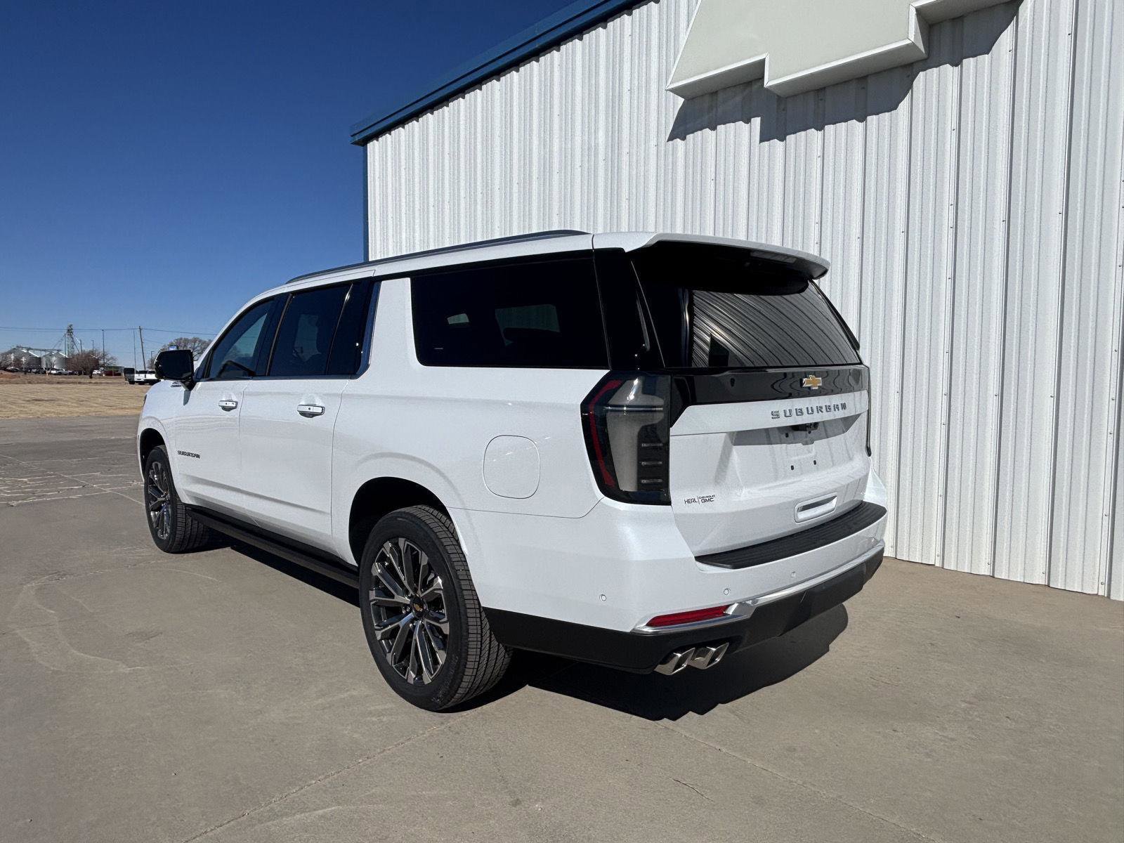 New 2026 Chevrolet Suburban High Country image 5