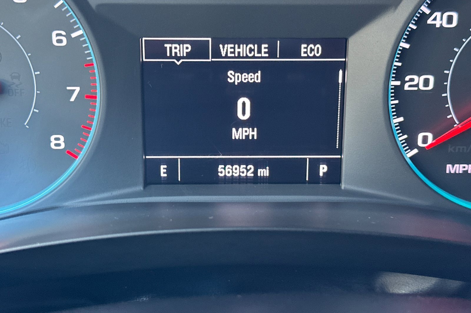 Used 2023 Chevrolet Traverse LT image 35