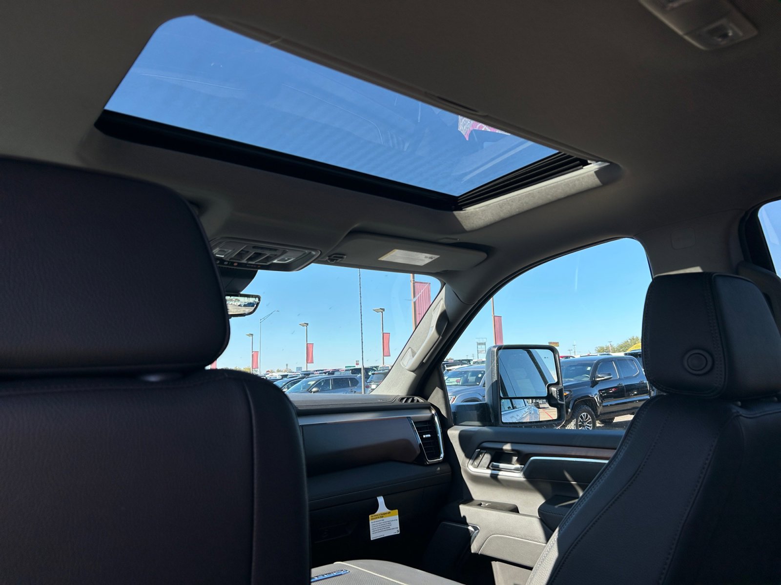 New 2026 GMC Sierra 3500 Denali w/ Denali Reserve Package image 19