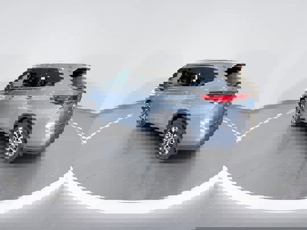 Used 2020 Toyota Highlander XLE image 6