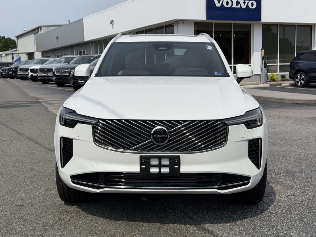 New 2026 Volvo XC90 T8 Plus w/ Protection Package Premier AWD/4WD image 23