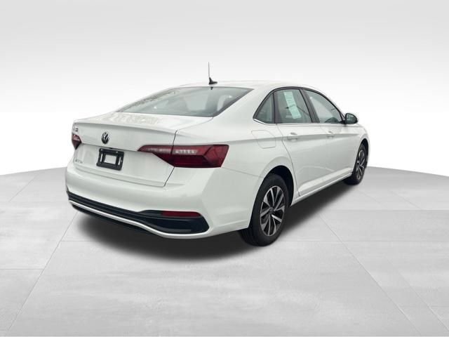 Used 2024 Volkswagen Jetta S image 7