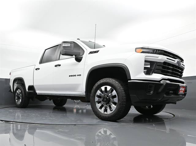 Used 2024 Chevrolet Silverado 2500 Custom w/ Custom Value Package AWD/4WD image 24