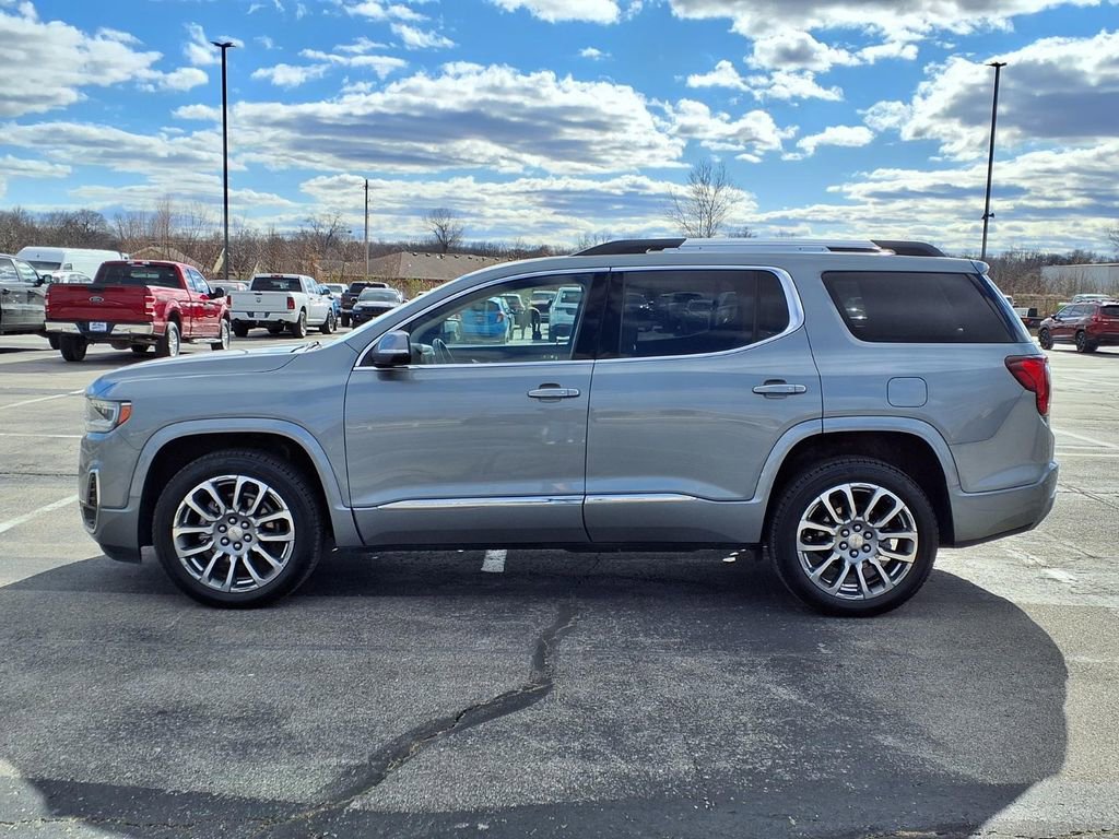 Used 2023 GMC Acadia Denali w/ Denali Ultimate Package image 4