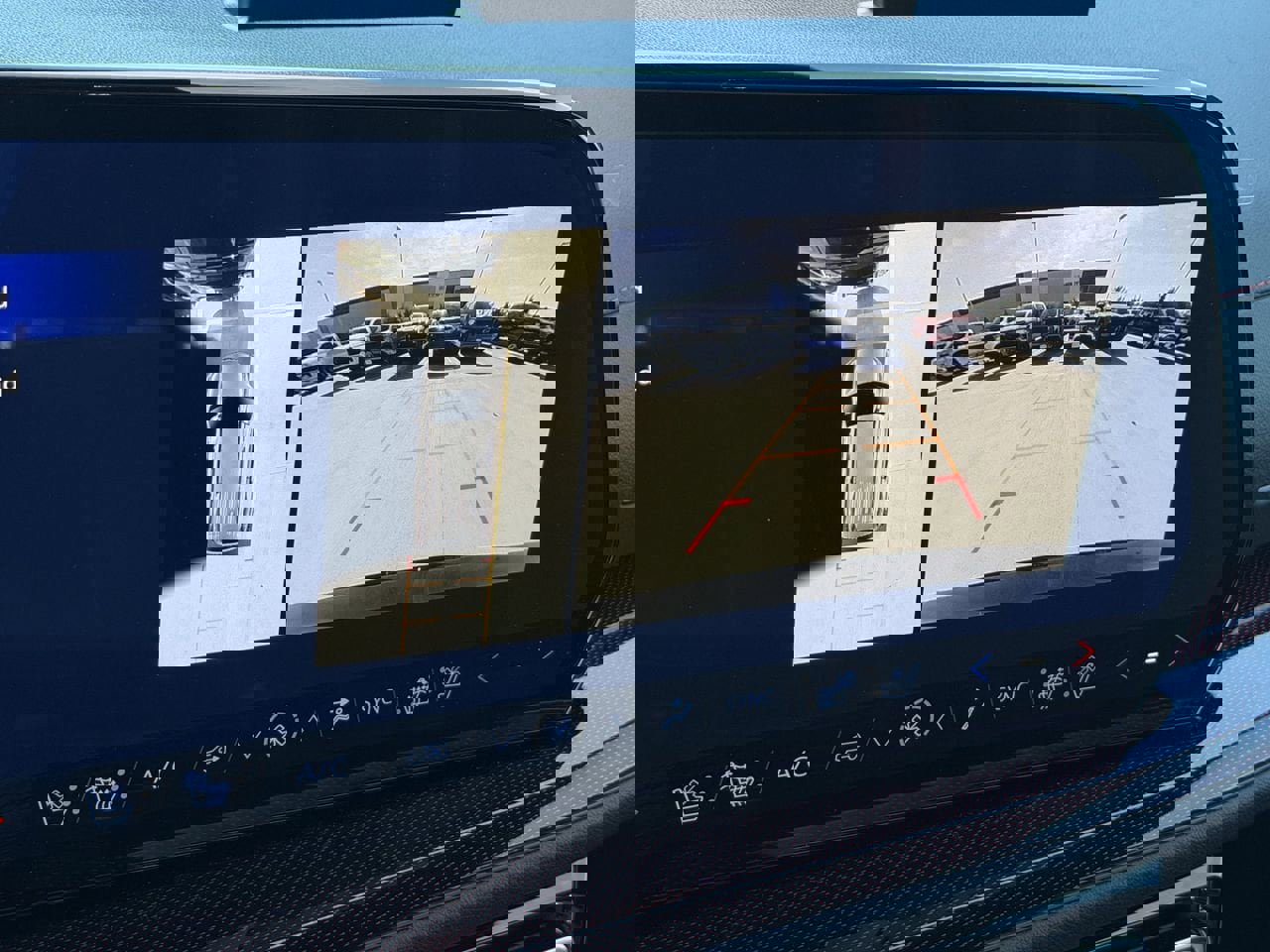 New 2026 Chevrolet Traverse RS image 16