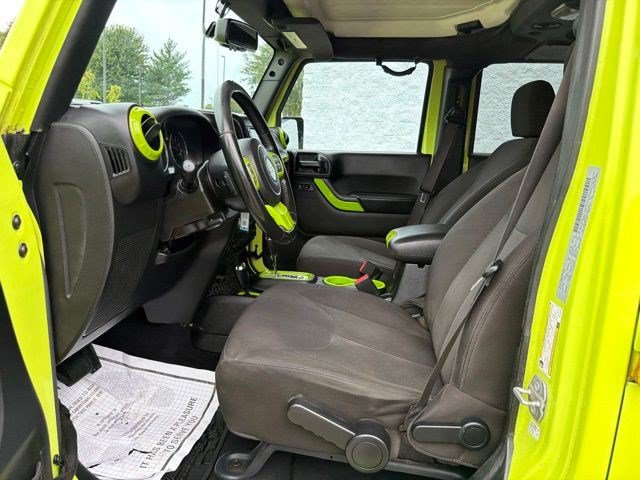 Used 2016 Jeep Wrangler Unlimited Sport w/ Quick Order Package 24S AWD/4WD image 12