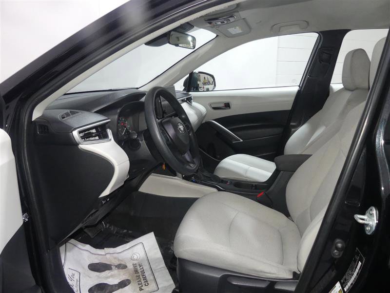 Used 2023 Toyota Corolla Cross L AWD/4WD image 20