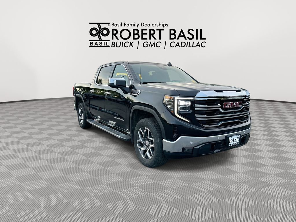 Used 2024 GMC Sierra 1500 SLT w/ SLT Premium Plus Package AWD/4WD image 2