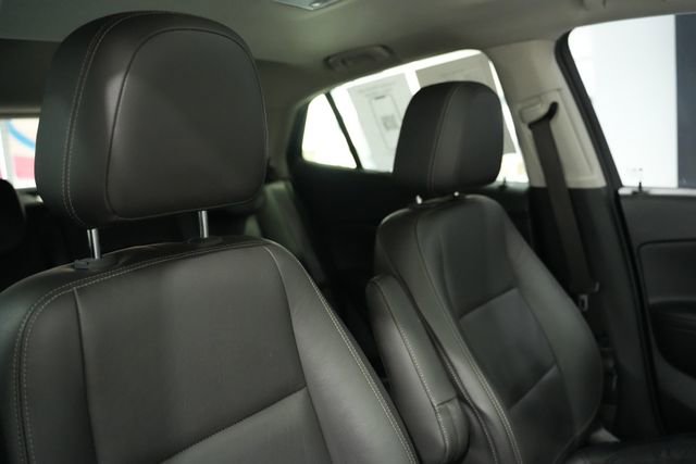 Used 2015 Buick Encore Premium w/ Experience Buick Package image 20