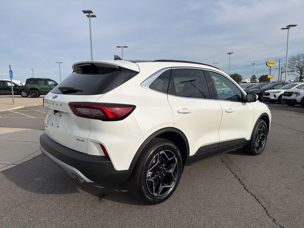 New 2026 Ford Escape Platinum w/ Equipment Group 601A image 3