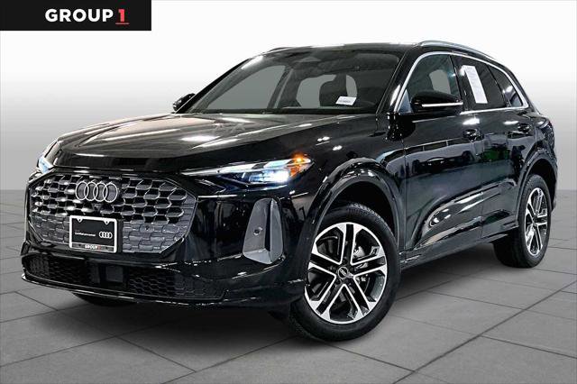 Used 2025 Audi Q5 Premium w/ Convenience Package
