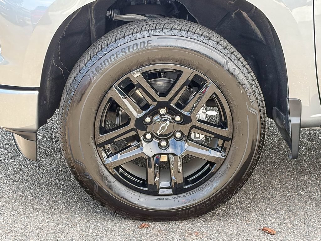 Certified 2025 Chevrolet Silverado 1500 Custom AWD/4WD image 14