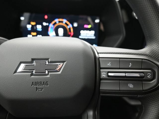 Used 2026 Chevrolet Colorado Trail Boss AWD/4WD image 25