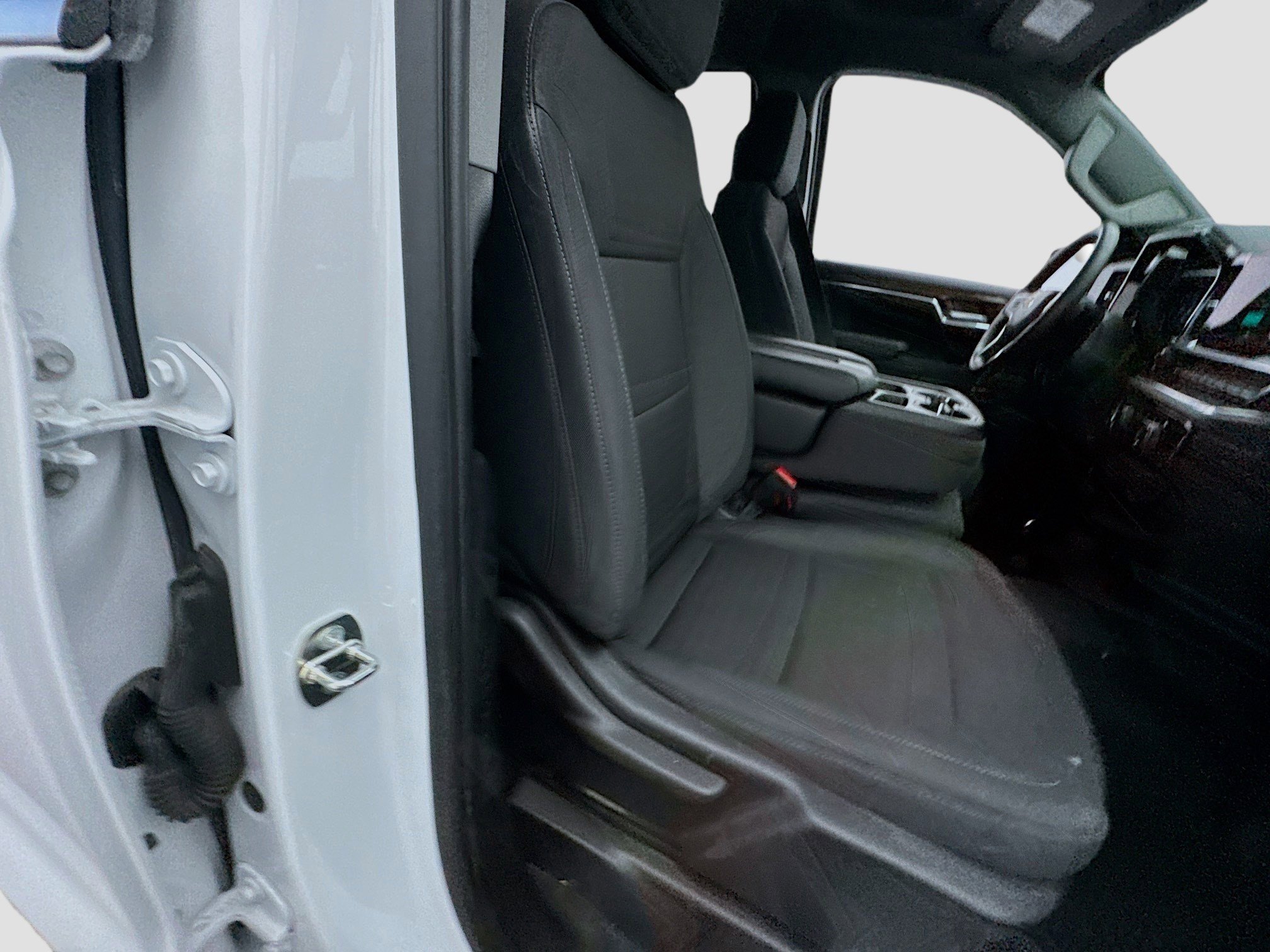 Used 2024 Chevrolet Silverado 1500 LT w/ Protection Package image 18