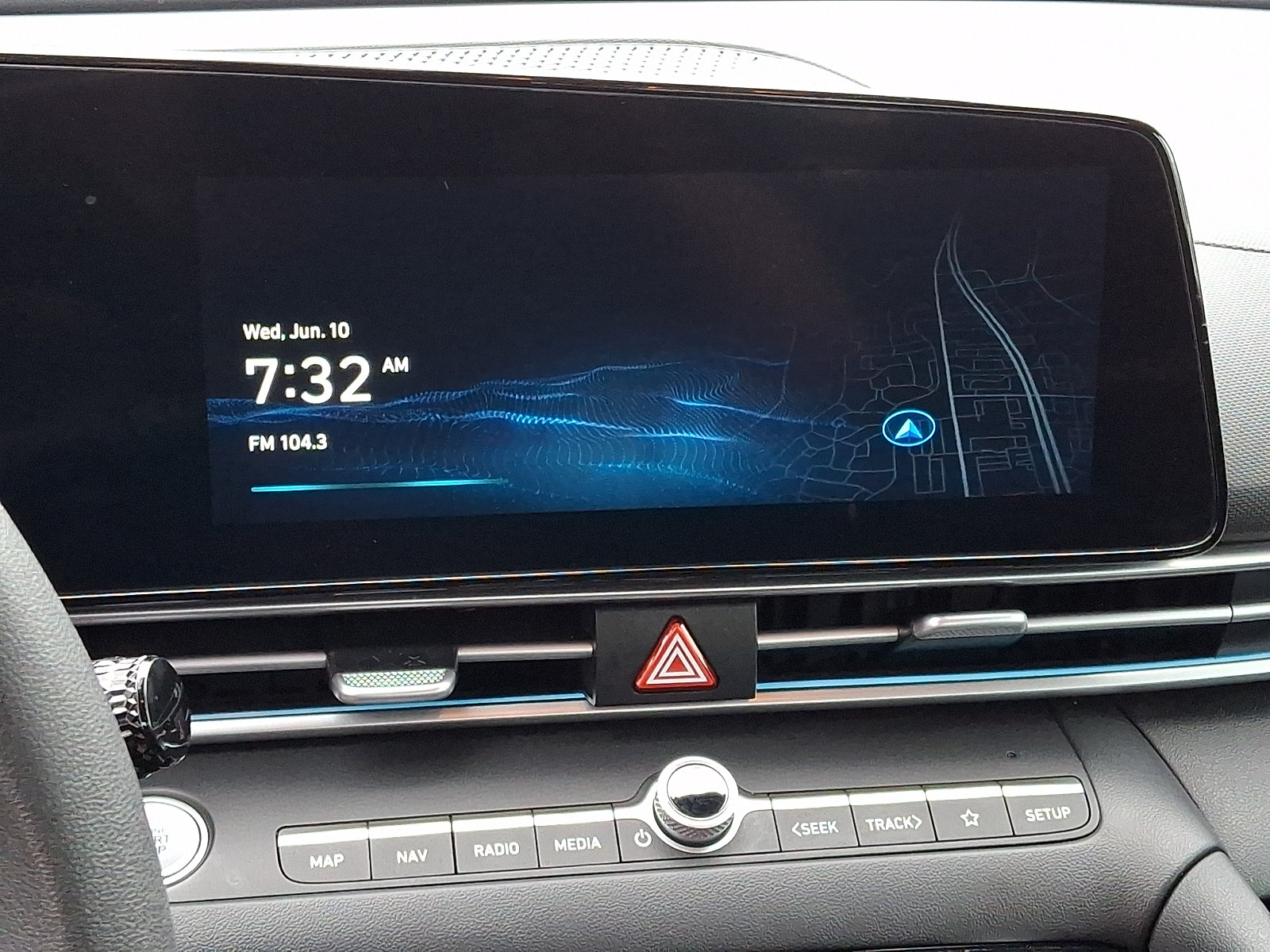 Used 2024 Hyundai Elantra SEL FWD image 19