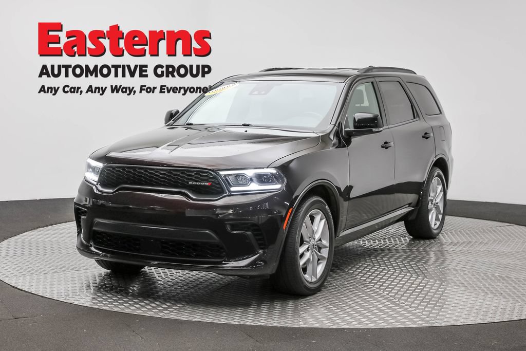 Used 2024 Dodge Durango GT RWD image 1