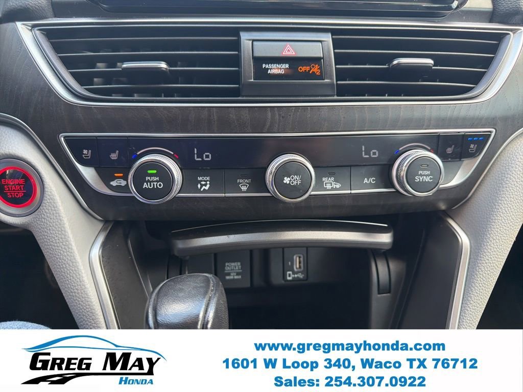 Used 2018 Honda Accord Touring image 17