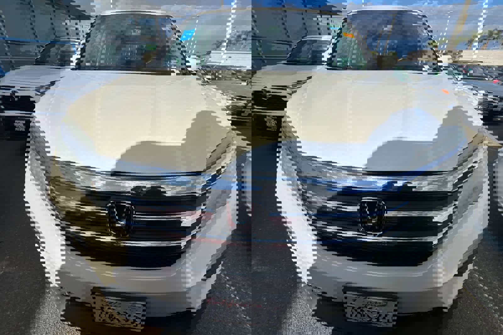 Used 2017 Honda Pilot EX-L image 2