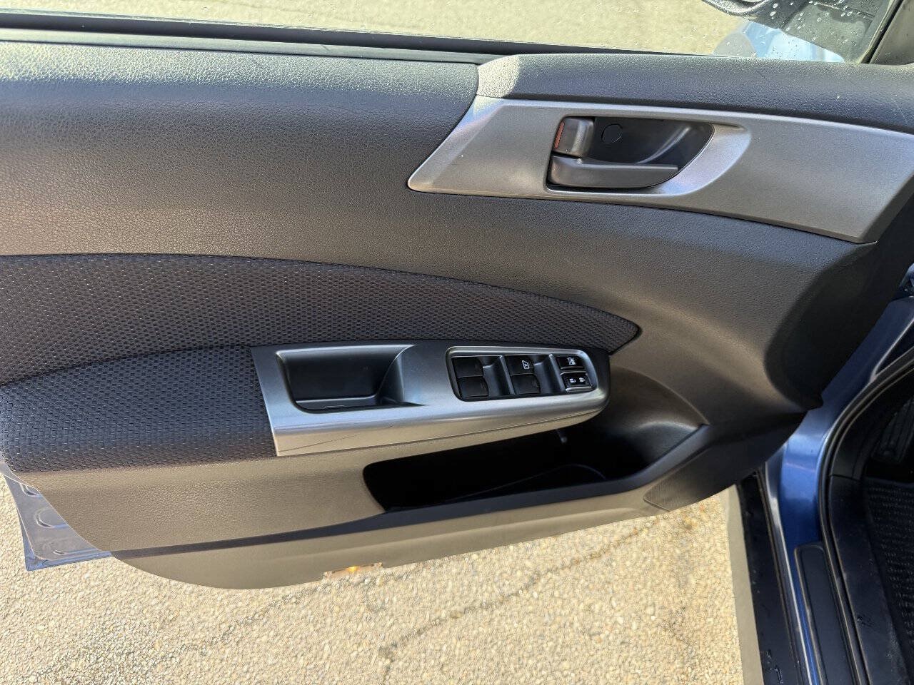 Used 2011 Subaru Forester 2.5X AWD/4WD image 12