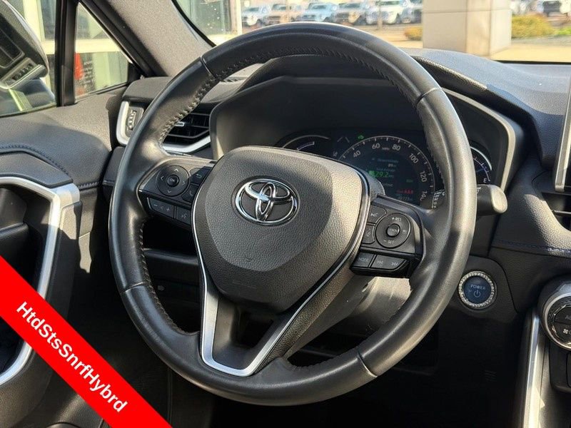 Used 2021 Toyota RAV4 XSE AWD/4WD image 14