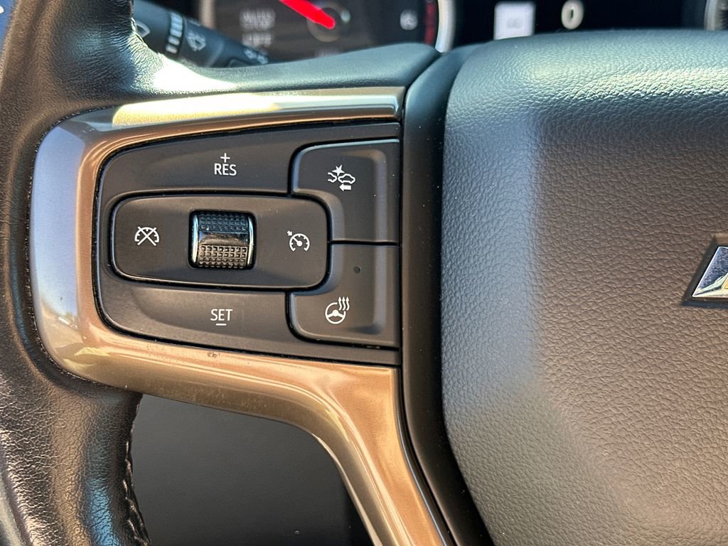 Used 2021 Chevrolet Silverado 1500 High Country w/ Technology Package image 24