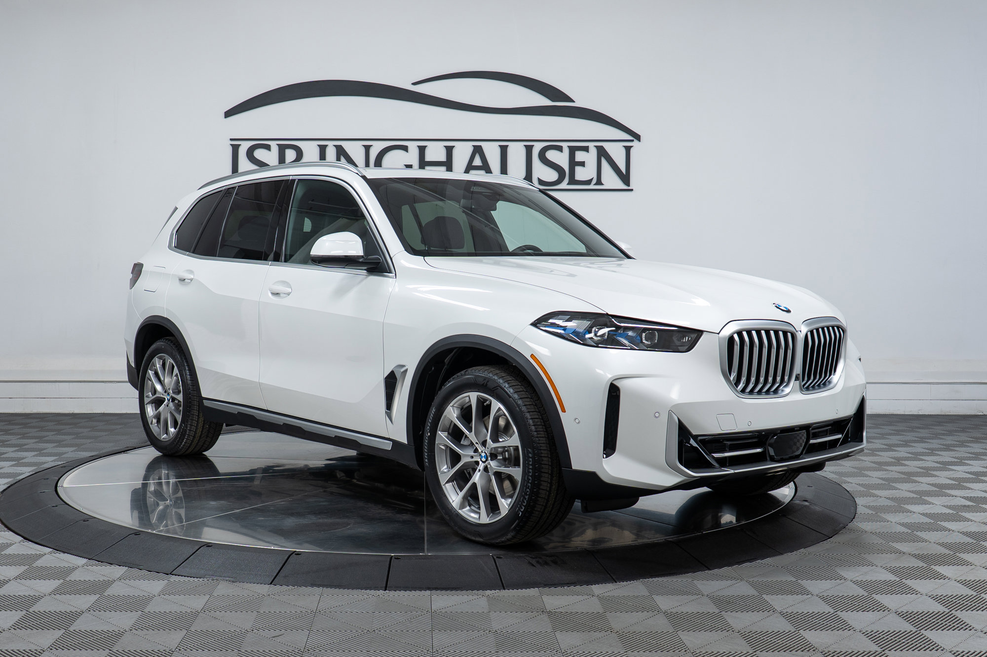Used 2026 BMW X5 xDrive40i w/ Climate Comfort Package AWD/4WD image 3